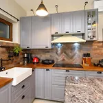 Stunning In Holiday home