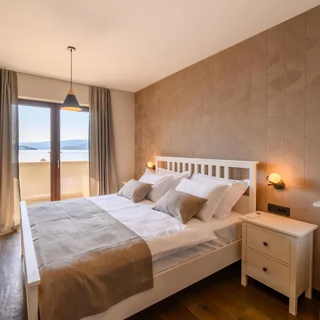 Stunning In Holiday home Drace